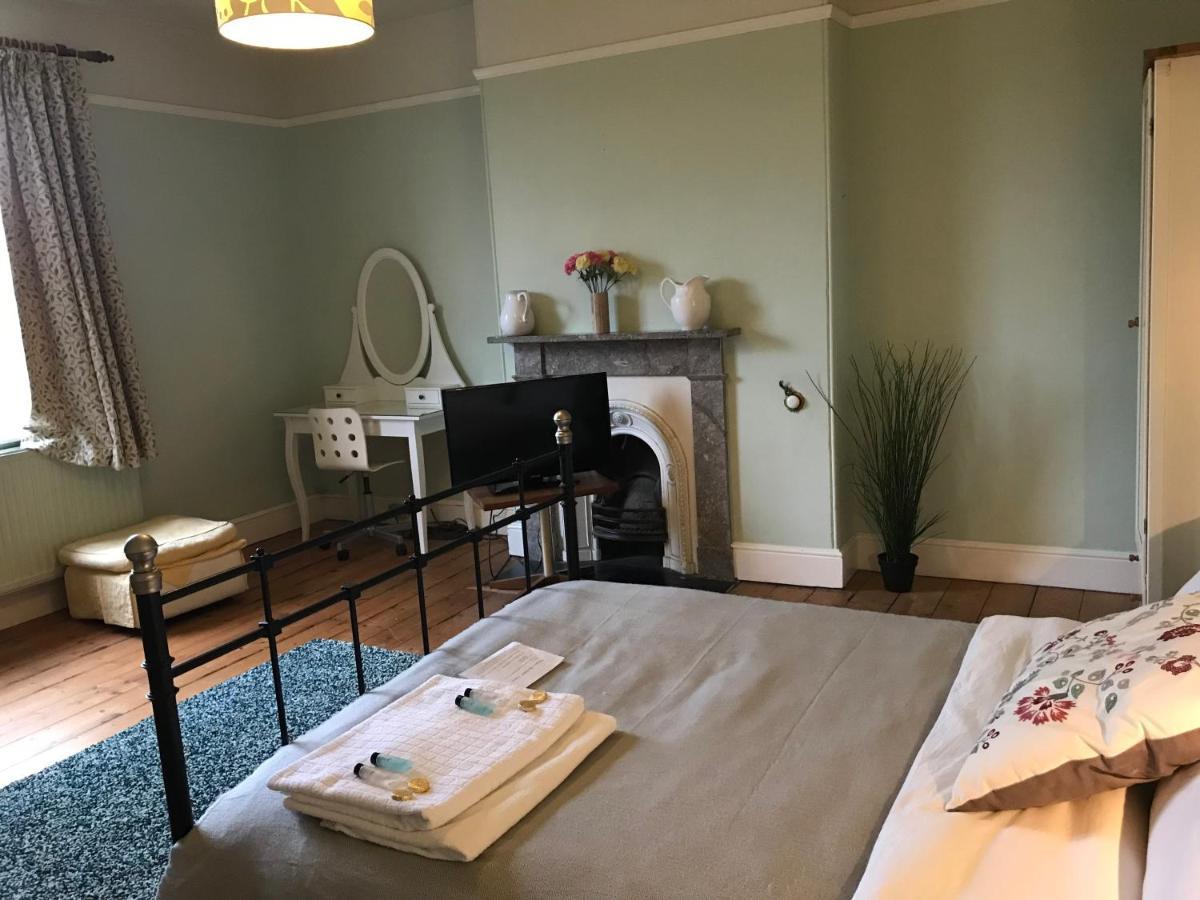 The Hollies Bed & Breakfast South Kilworth Ngoại thất bức ảnh